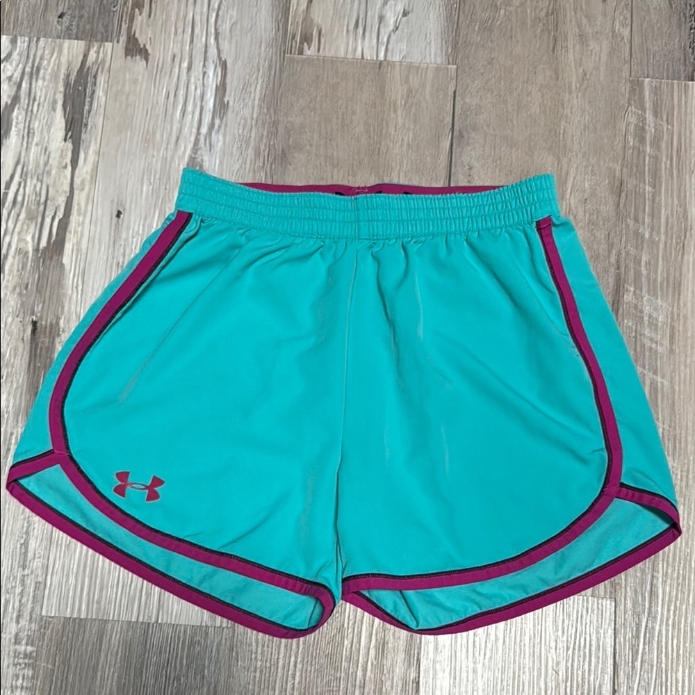 Under Armour Women’s High Rise Teal Athletic Shorts Size SM